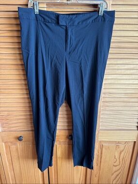COLUMBIA Women's Black Cropped Pants - Sleek Ankle-Length